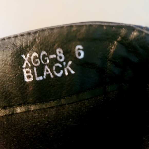 Bella Luna Boots - Picture 6 of 7